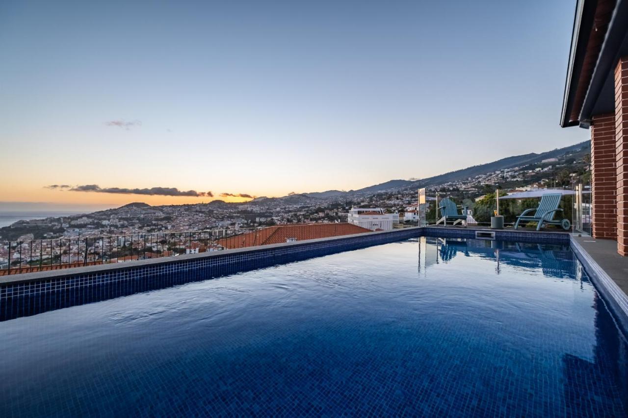 Casa Da Pinheira II - By Wehost Villa Funchal  Bagian luar foto